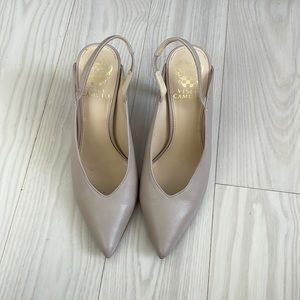 Vince Camuto heels size 7